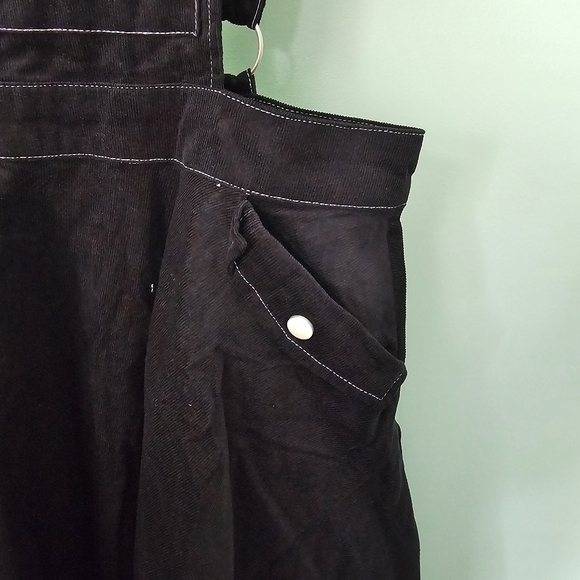 Unique Vintage 1960s Black Corduroy Brionne Pinafore Skirt 1X 16 - Picture 3 of 10